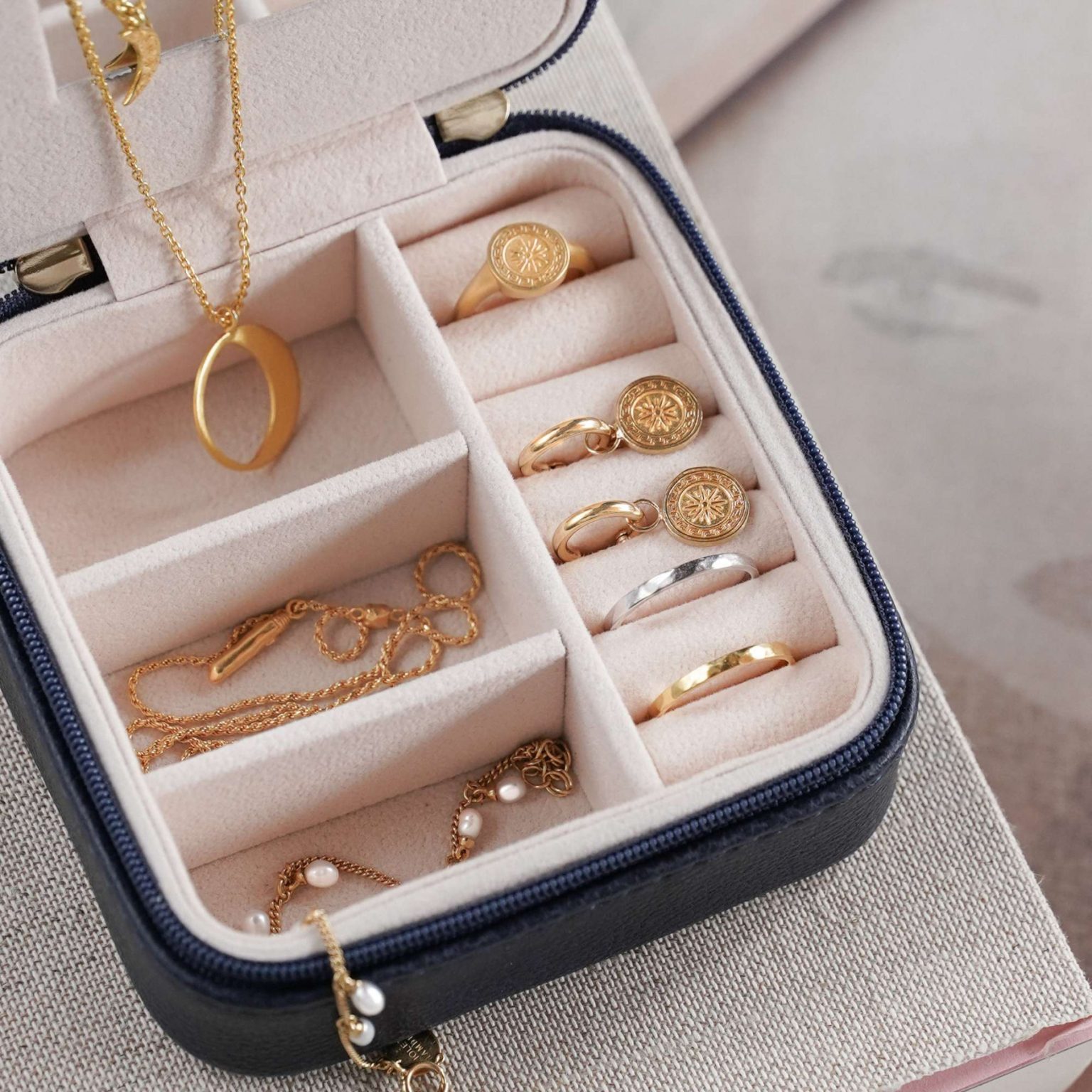 Anno nuovo, collezioni nuove! Le ultime novità su MiRaggi.com: DoDo, Trollbeads, Chiara Ferragni e tanto altro